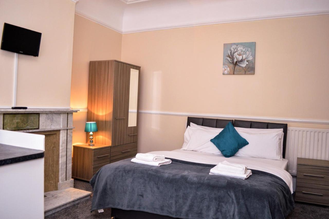 Orrell House Apartment Ливърпул Екстериор снимка